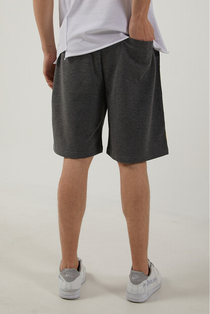 2D2B Erkek Basic Yanı Biye Detaylı Cepli  Şort