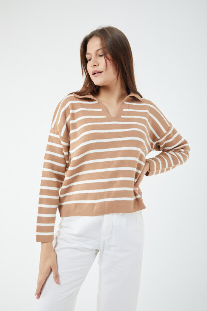 2D2B Kadın Çizgili Polo Yaka Triko Kazak