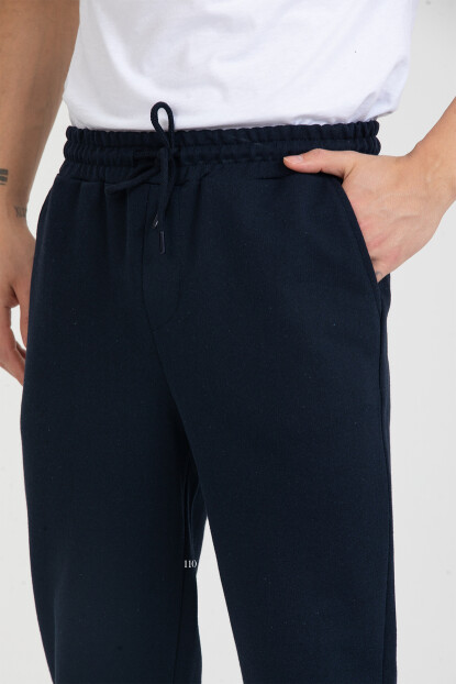 2D2B Erkek Regular Paçası Lastikli Cepli Basic 2 İplik  Eşofman Altı