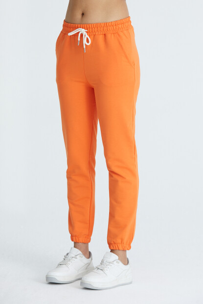 2D2B Kadın Basic 2 İplik Likralı Regular Fit Paçası Lastikli Eşofman Altı