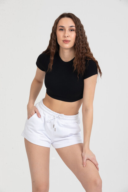 2D2B Kadın Beli Lastikli Basic Kısa Cepli Şort