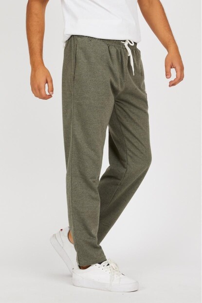 Erkek Düz Paça Nakışlı Eşofman Altı