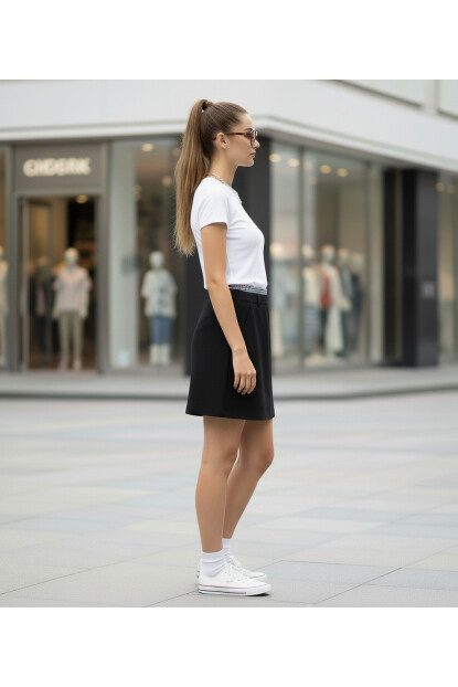 İçi Şortlu Mini Etek